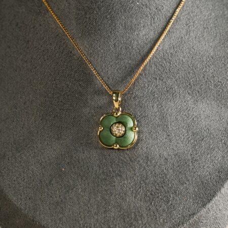 Lucky Clover Green Ceramic Necklace