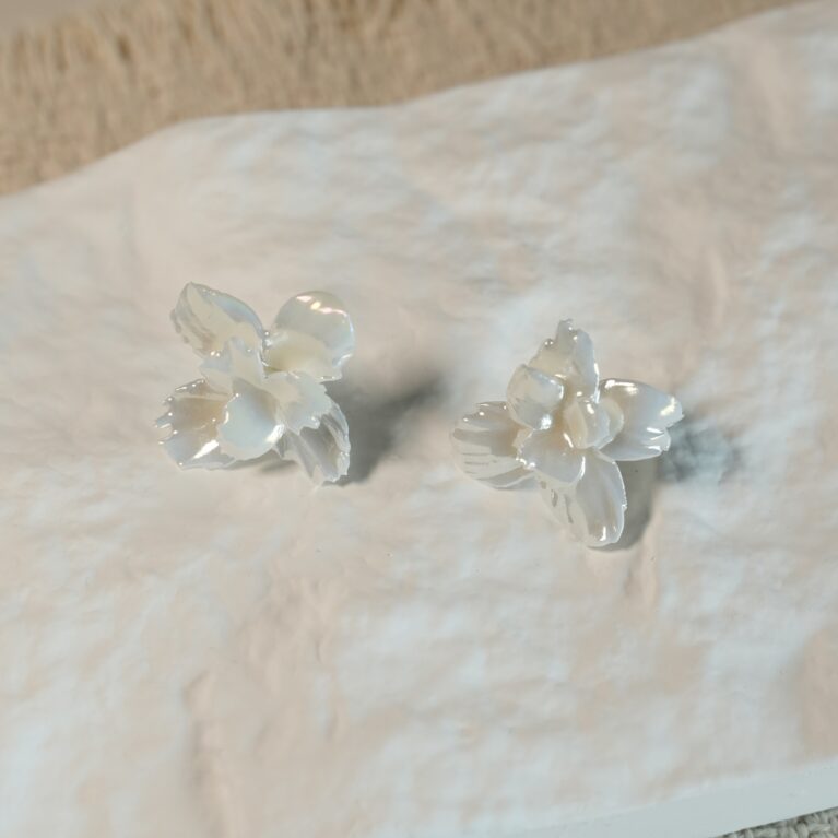 Handcrafted White Violet Ceramic Carved Stud Earrings